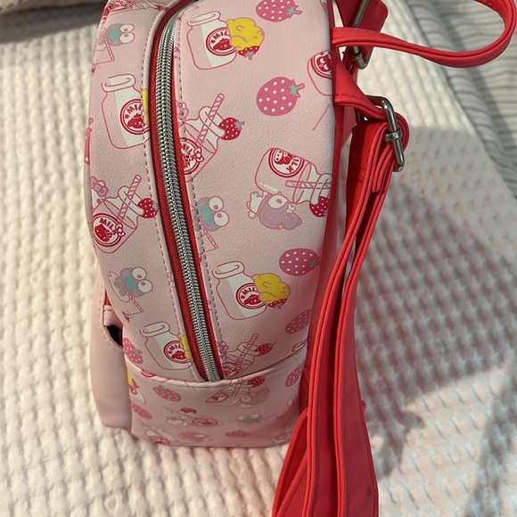 🛍️Backpack Hello Kitty Sanrio - Picture 4 of 10